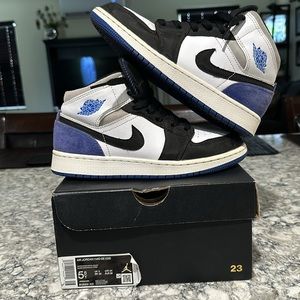 Air Jordan Mid SE Youth